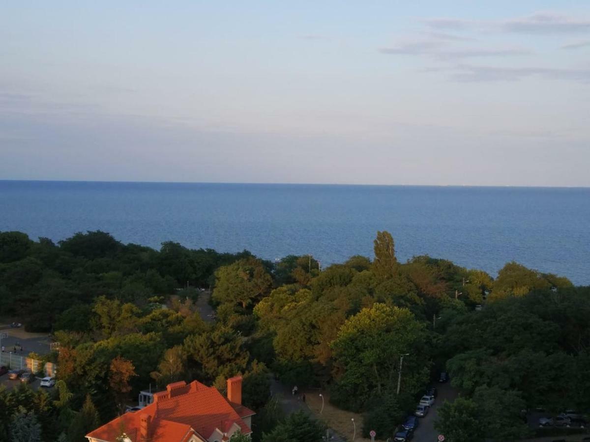 Апарт-Отель - 12 Шагов К Морю, Жк Орион Oldenburg Bagian luar foto